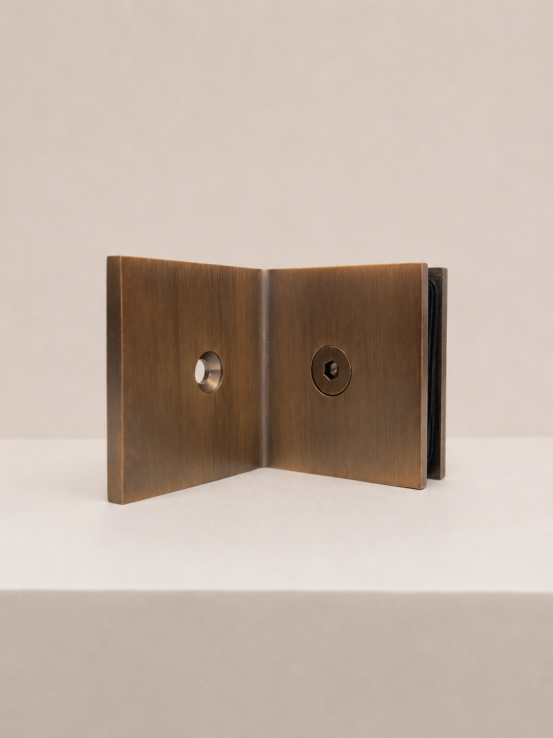 XO Water Bar, Antique Brass