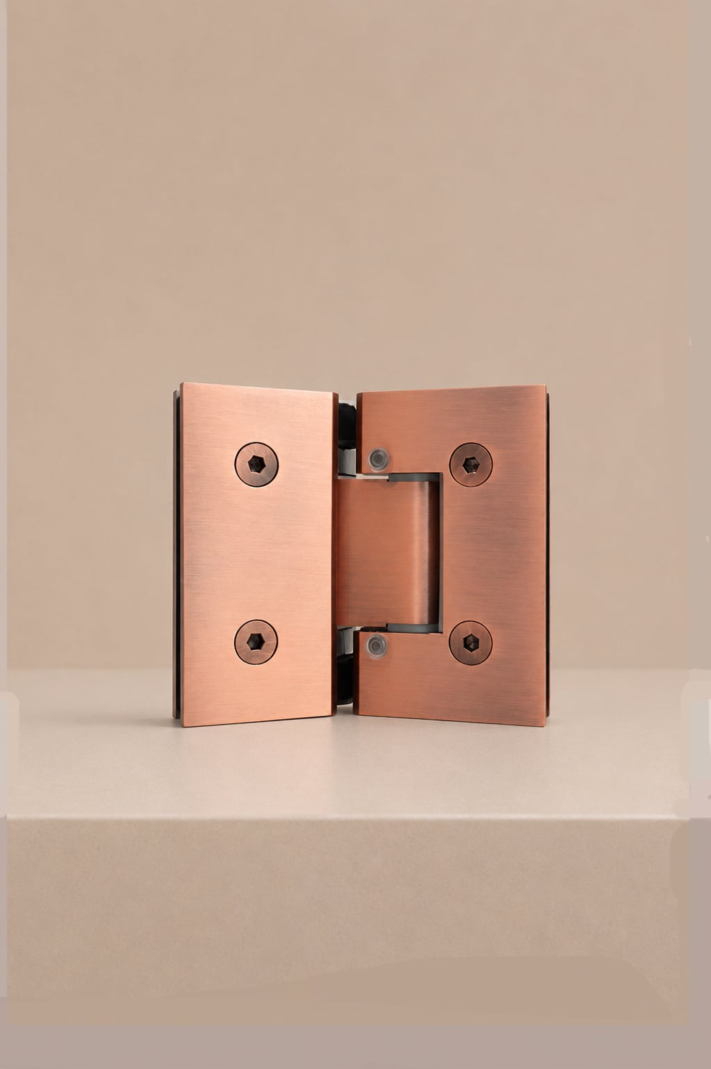 XO 135° Glass Hinge, Antique Bronze — back