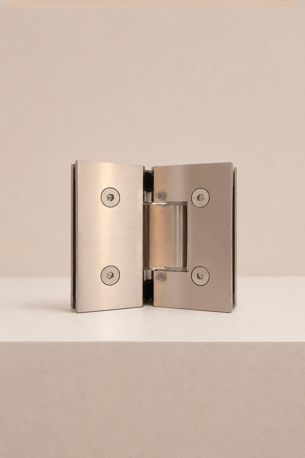 XO 135° Glass Hinge, Brushed Nickel — back