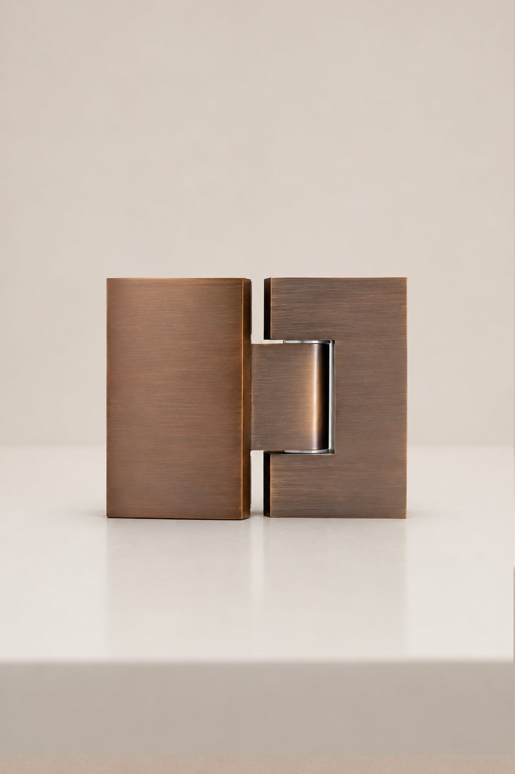 XO 180° Glass-to-Glass Hinge, Antique Brass