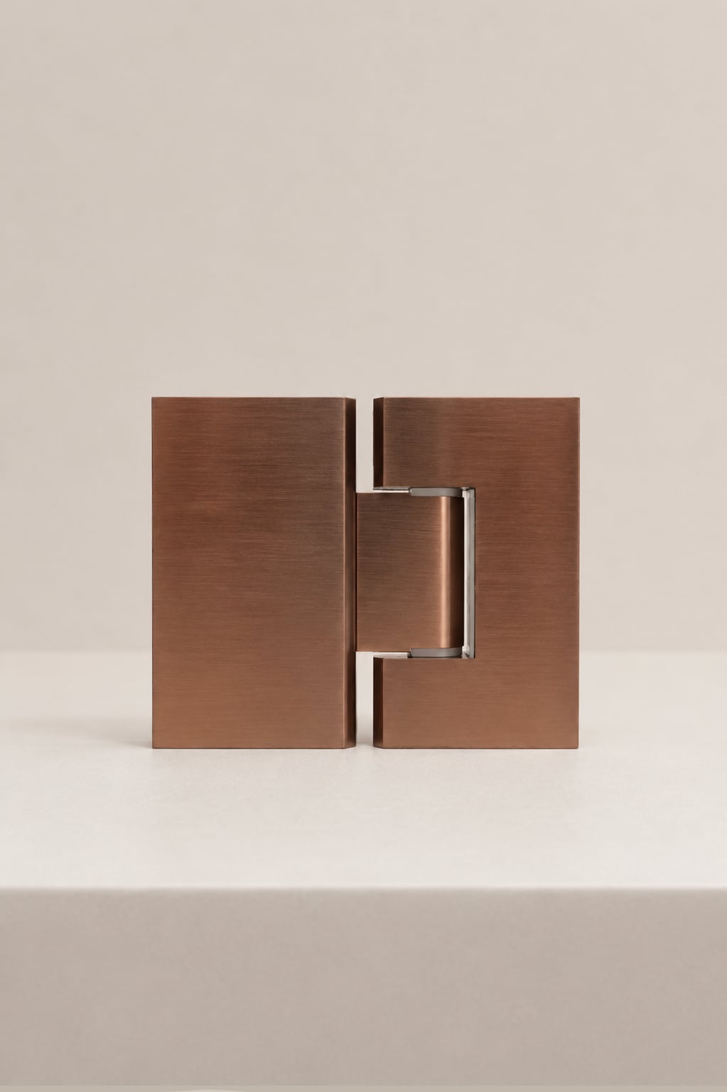 XO 180° Glass-to-Glass Hinge, Brushed Copper
