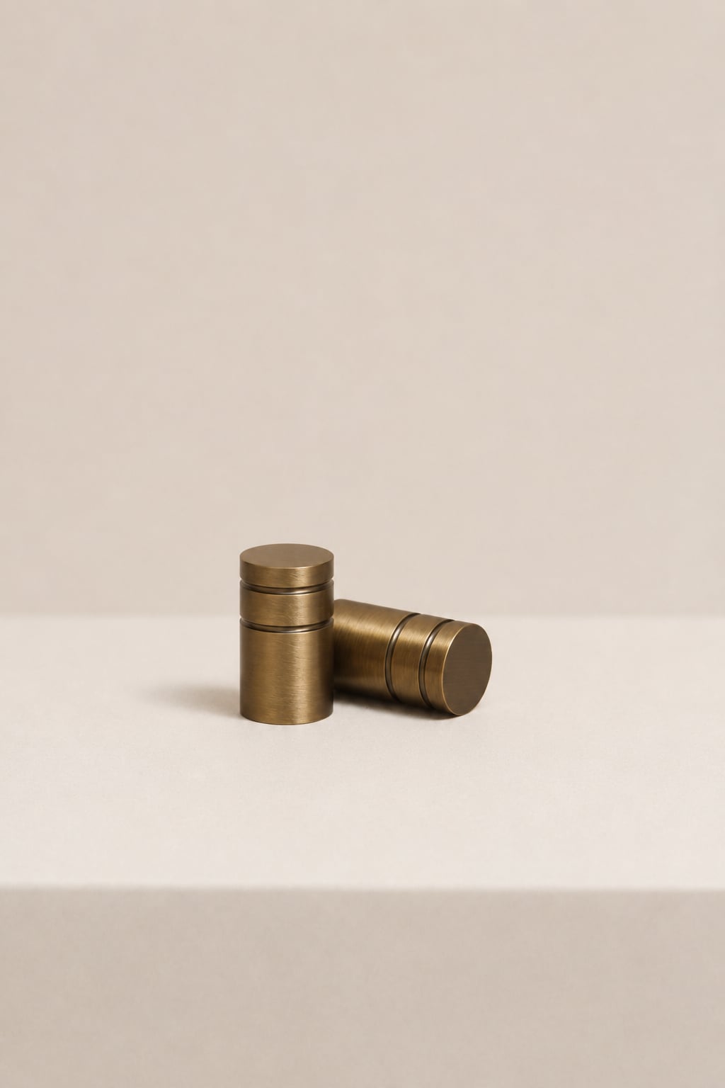 XO Designer Knob, Antique Brass