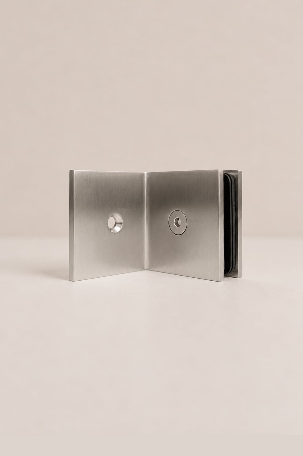 XO 90° Wall Bracket, Brushed Nickel